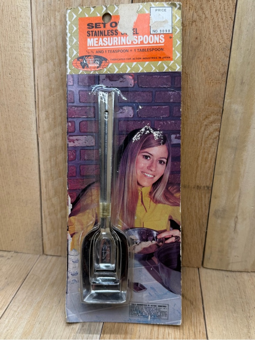 Vintage Action Industries Stainless Steel Measuring Spoons Set New in Package